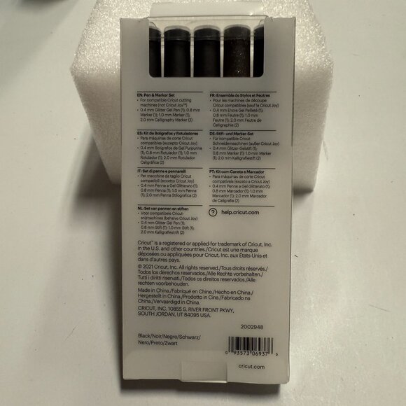 Cricut 5pc Black Calligraphy Variety Pen Set - Picture 3 of 13